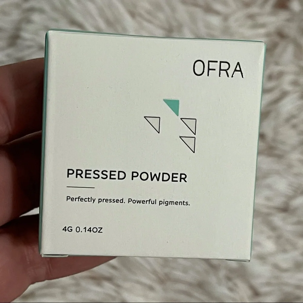 OFRA pressed powder blush winter rose glow